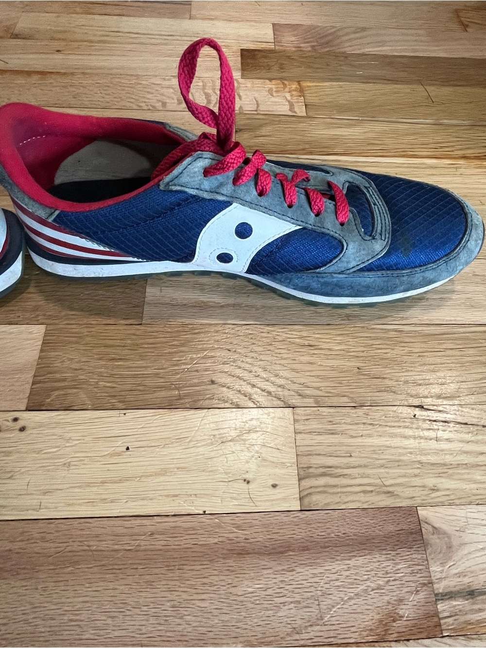 Saucony Jazz LowPro Sneakers “Stars & Stripes” Edition - Picture 7 of 13